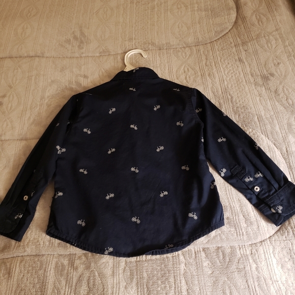 Crown & Ivy Button Down Shirt - Picture 4 of 4